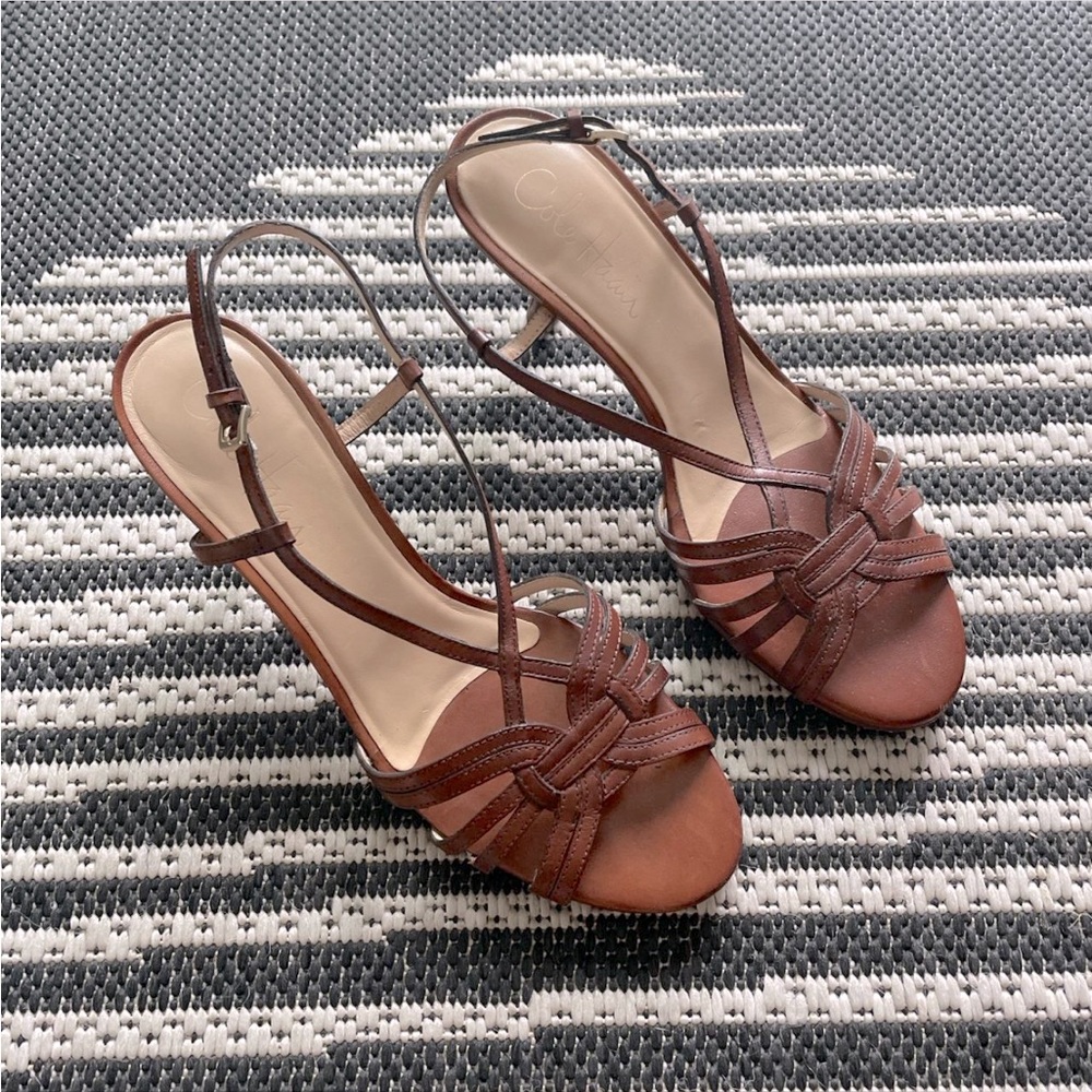 COLE HAAN x NIKE- Sandals